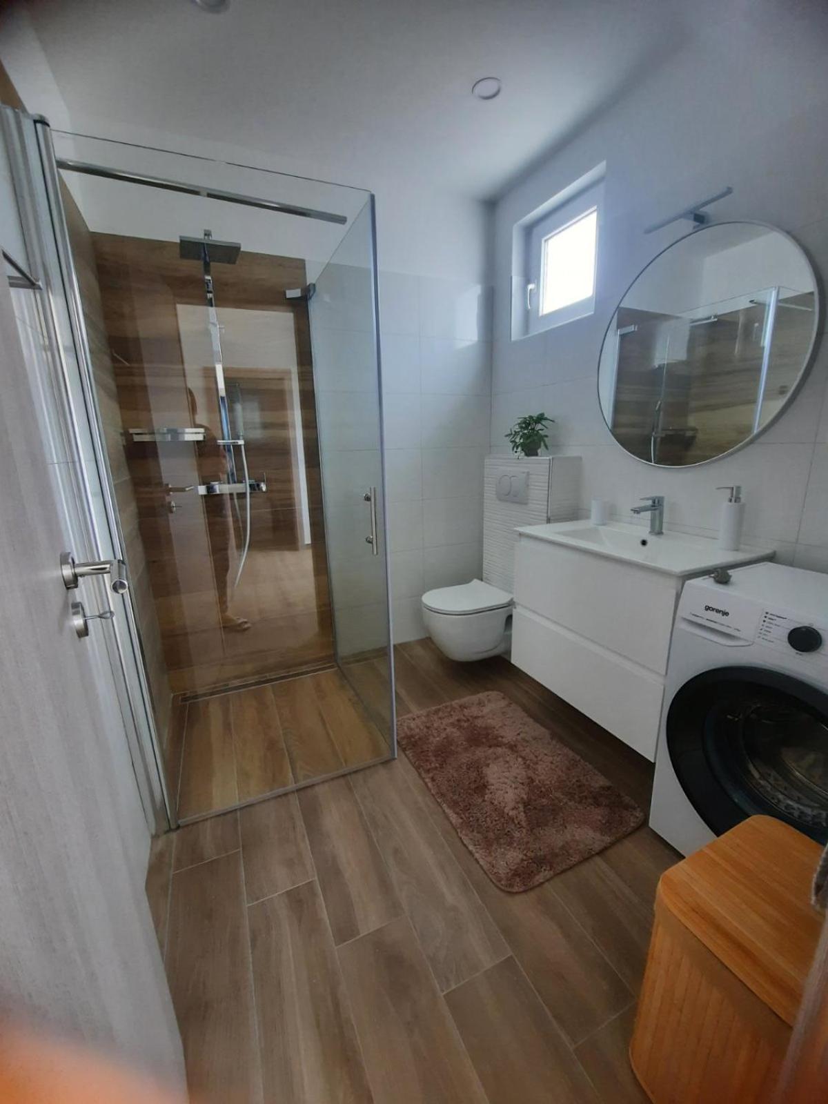 Apartmani Gabrijel Novi Vinodolski Exteriör bild